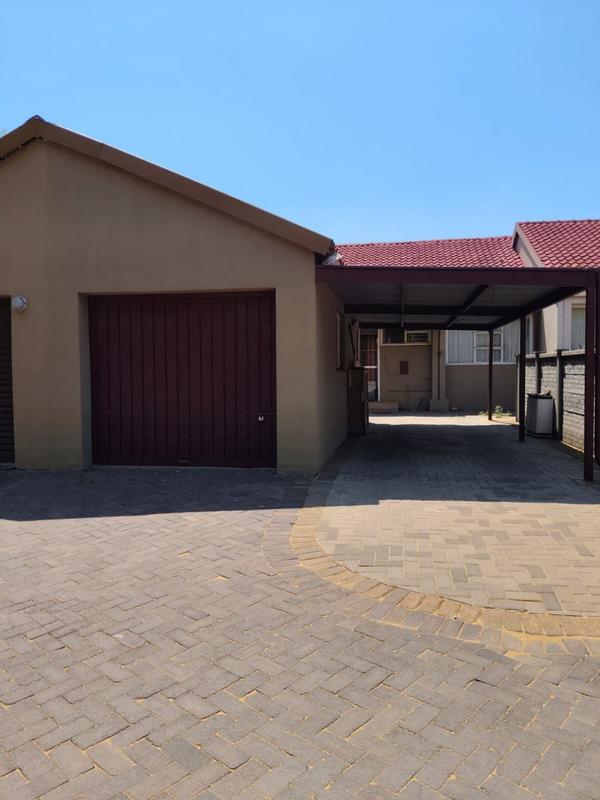 2 Bedroom Property for Sale in Sasolburg Ext 23 Free State